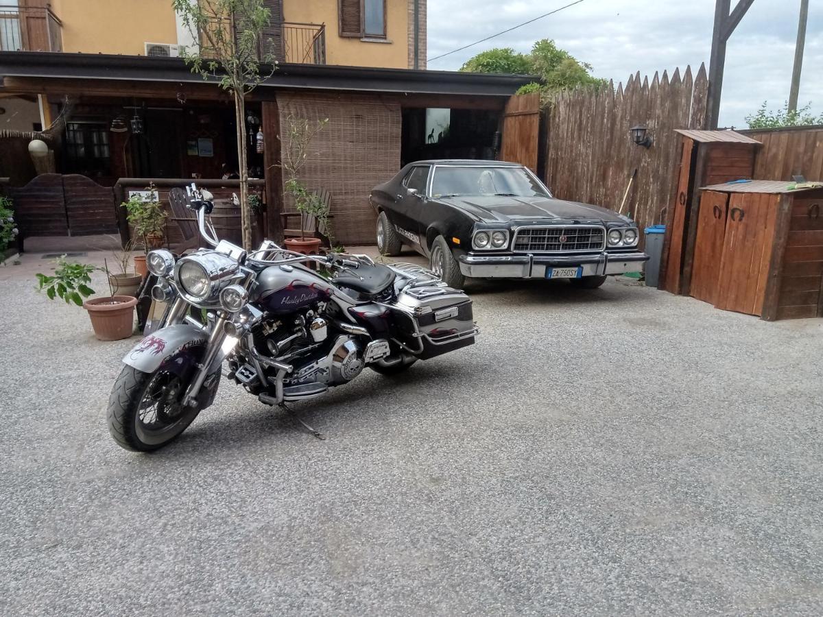 Pirola Music Ranch Guest House B&B Romano di Lombardia Eksteriør billede
